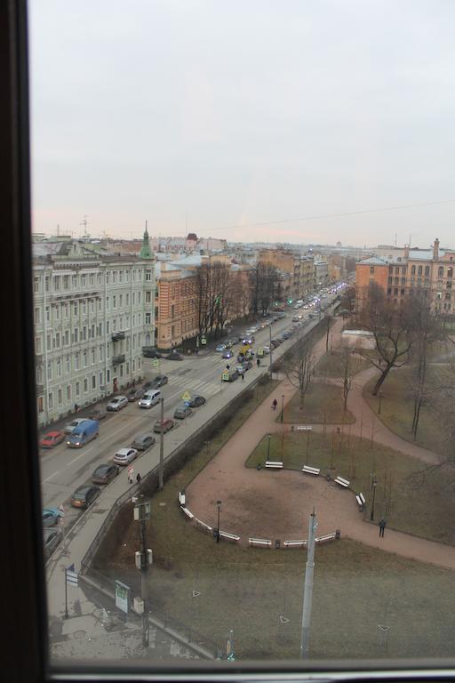 Hôtel Cat-On-The-Roof à St Pétersbourg Extérieur photo